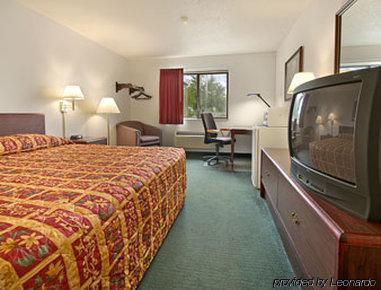 Super 8 By Wyndham Crystal Lake Ruang foto
